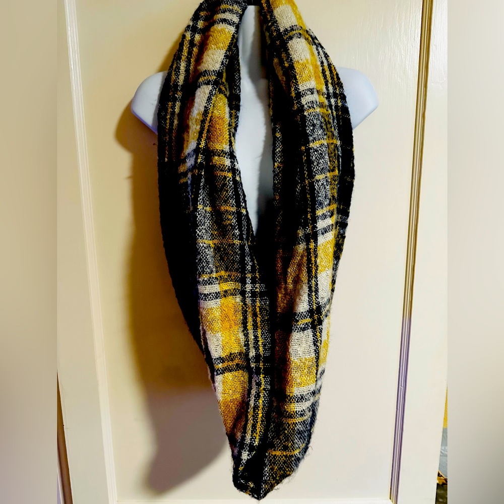 Gold And Gray Plaid Wrap/Infinity Scarf-EUC